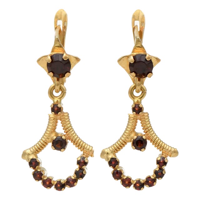 18KY Vintage Pyrope Garnet(1.12) Drop Earrings, 2 pieces For Sale