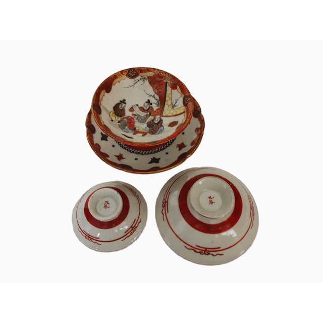 Japanese 1900s Japanese Porcelain Sake Cup Set - Set of 4 For Sale - Image 3 of 4