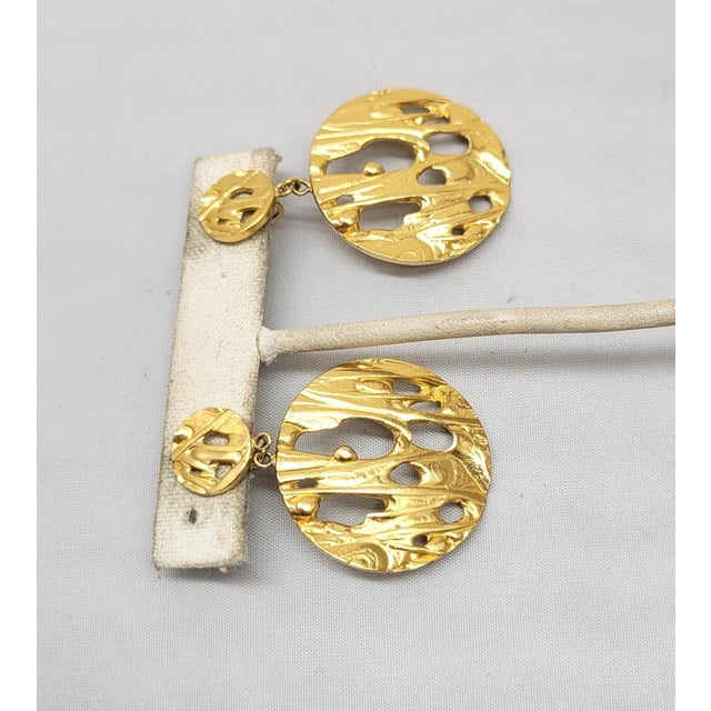 Trifari Vintage 1970s Signed Trifari Modernist Goldtone Pendant Clip Earrings - 2 Pieces For Sale - Image 4 of 8