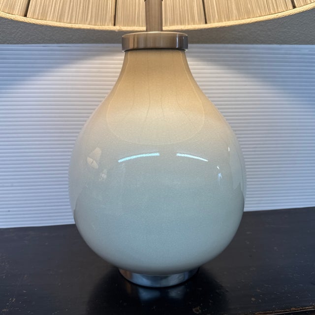 Mid 20th Century Gourd Shaped Crackle Finish Table Lamp, Cream For Sale - Image 4 of 11