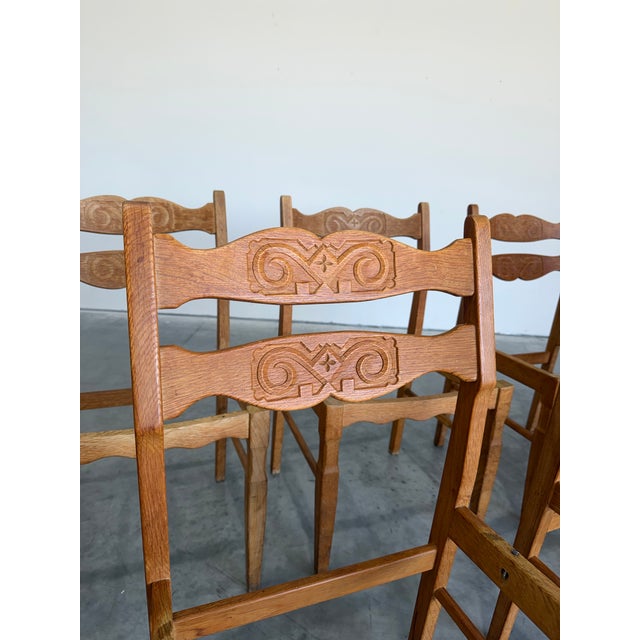 Wood Mid Century Henning Kjaernulf Attrb Danish Oak Dining Chairs, Set of 9 For Sale - Image 7 of 9