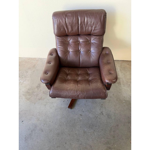 Mid-Century Modern Vintage Danish Modern High-Back Leather Lounge Chair 1960s For Sale - Image 3 of 8