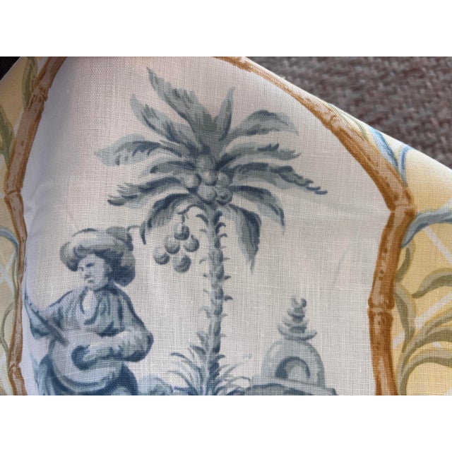 These are vintage Carlton V linen bolts, still in the original shipping tube. Unused and stored in original wrap.