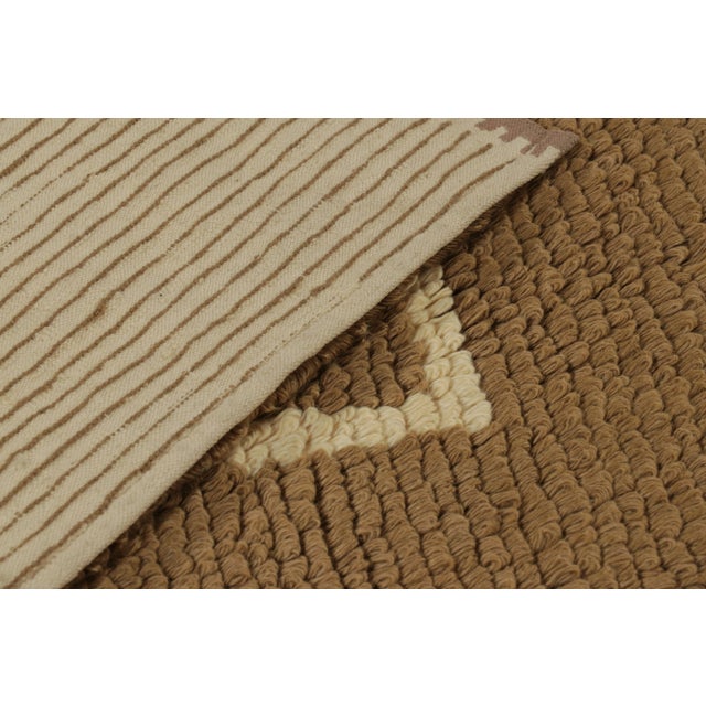 Beige Vintage Tulu Shag Rug in Warm Brown With Beige Geometric Medallion - Rug & Kilim For Sale - Image 8 of 8