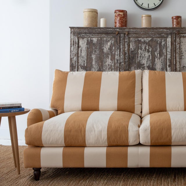 Felix is a beautifully tailored sofa that combines structure with comfort. Its clean lines and timeless silhouette give it...