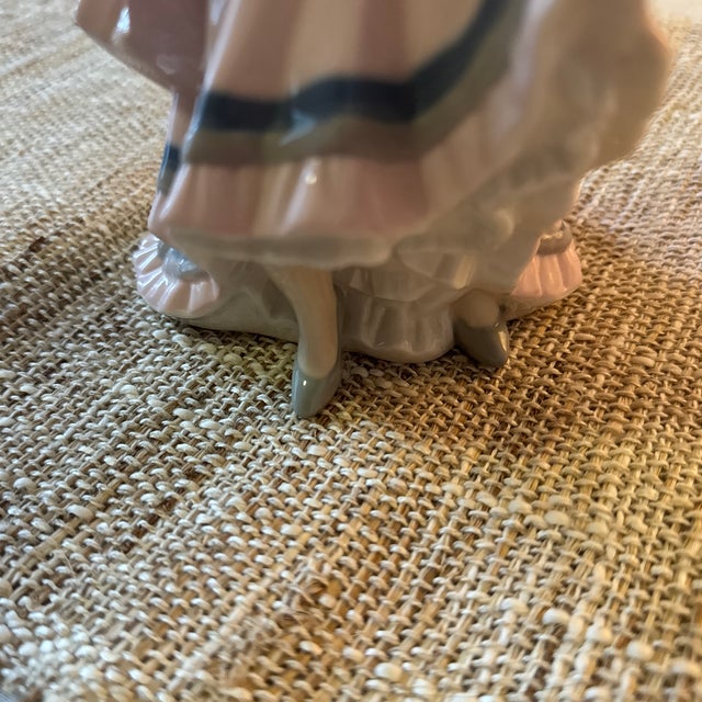 Large Flamingo Dancer Figurine Tropical For Sale - Image 9 of 10