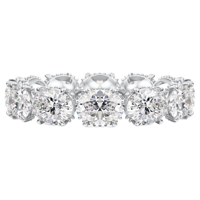 This Molina Eternity Band features 12 Oval diamonds with approximately 2.70 carat total weight set in platinum. Proudly...