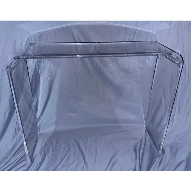 Karl Springer Monolithic Lucite Waterfall Console Table, American, Circa 1970s For Sale - Image 4 of 10