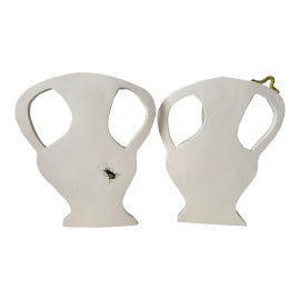 Example of Liz Marsh Vases