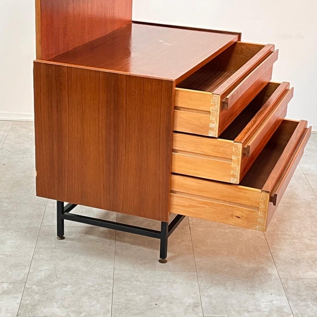 Wood Mid-Century Modern Teak Column Bookcase with Drawers, Italy, 1960s For Sale - Image 7 of 9