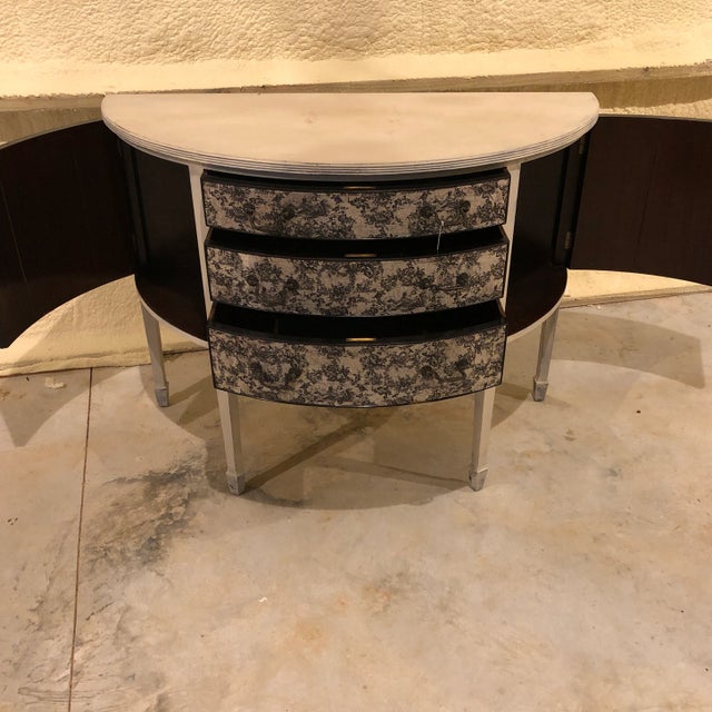 Wood Hepplewhite Painted Demilune With Classical Toile Decoration For Sale - Image 7 of 8