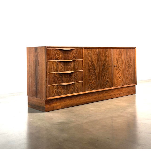 Mid-Century Modern Danish Rosewood Sideboard from Erling Torvits, Denmark, 1960s For Sale - Image 3 of 18