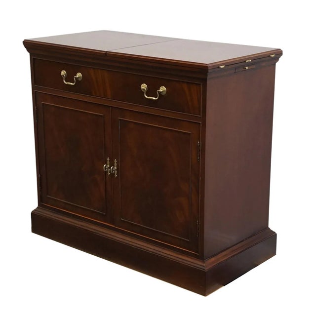 Traditional Late 20th Century Hickory Chair Historical James River Collection Solid Mahogany Traditional Style 76" Flip Top Server Buffet For Sale - Image 3 of 13