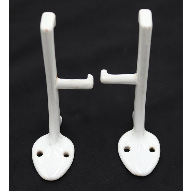 Mid 20th Century Pair of Vintage White Enameled Cast Iron Shelf Brackets For Sale - Image 5 of 6