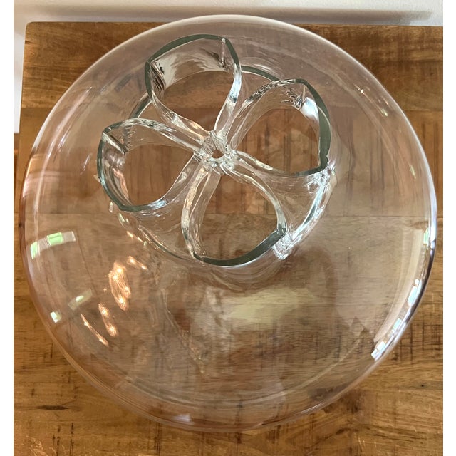 Rare Alfredo Barbini Murano Hand-Blown Art Glass Lotus Vase / Centerpiece Bowl With Four-Petal Opening, Italy, 13” For Sale In New York - Image 6 of 14