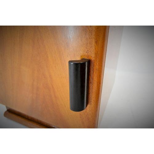 Brown Bedside Tables attributed to Jindřich Halabala, Czechoslovakia, 1940s, Set of 2 For Sale - Image 8 of 18