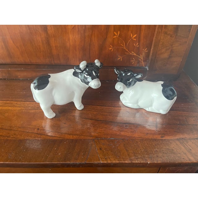 Vintage Pair of Milky Cow Salt Pepper Shakers For Sale - Image 4 of 4