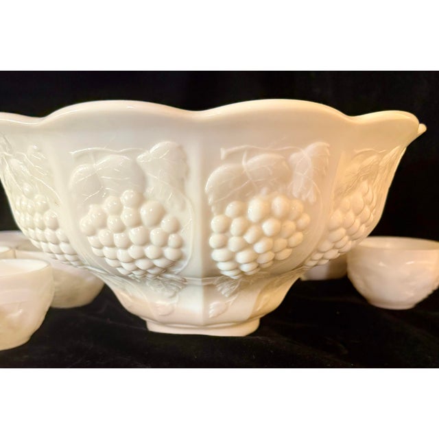 Mid 20th Century L. E. Smith Harvest Grape Punch Bowl Set - 13 pcs For Sale - Image 4 of 12