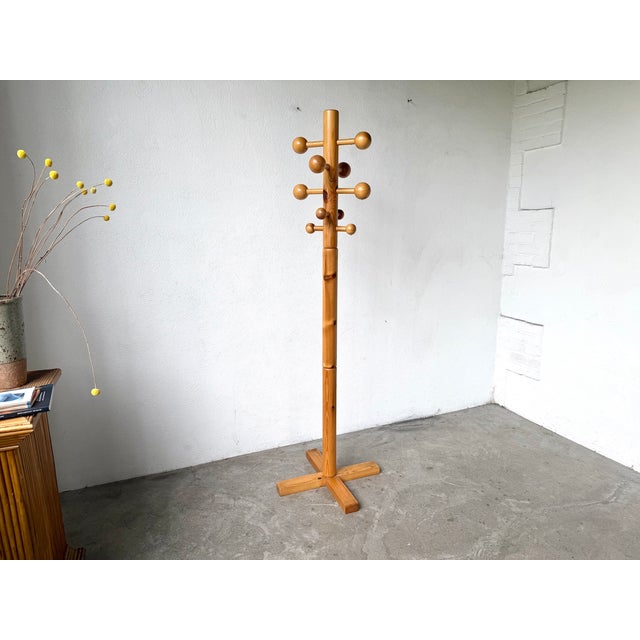 Freestanding Coat Rack in Pine from Les Arcs, 1970s For Sale - Image 9 of 9