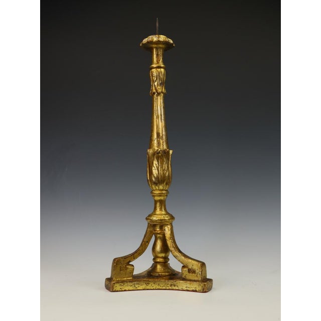 18th-Century Neoclassical Italian Giltwood and Polychrome Candlestick, 1800 For Sale - Image 4 of 18