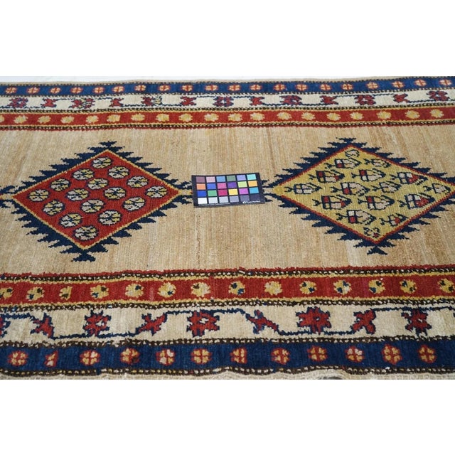 From a corner of the NW Persian Heriz triangle, this town and surrounding villages specializes in wool foundation,...