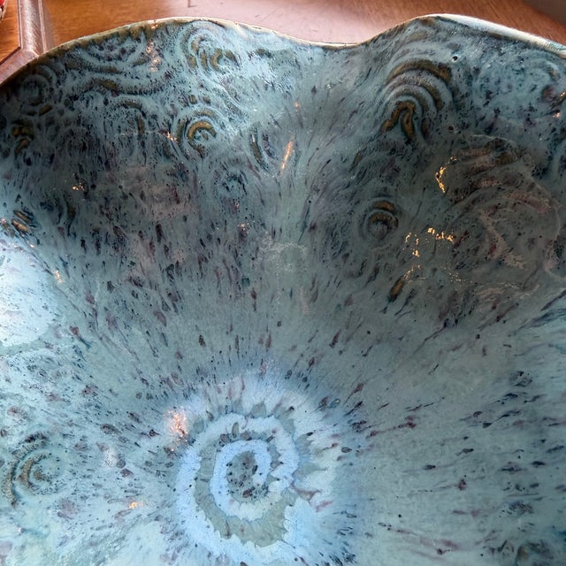 Mid-Century Modern Vintage Wavy Ceramic Studio Pottery Bowl For Sale - Image 3 of 7