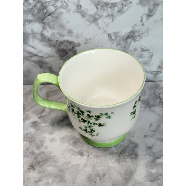 1960s 1960s Royal Albert Bone China Tea Cup For Sale - Image 5 of 10