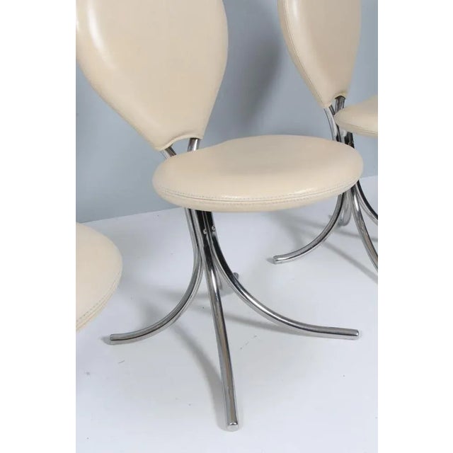 1990s Set of Dining Chairs Model Ph 507 attributed to Poul Henningsen, 1990s For Sale - Image 5 of 8