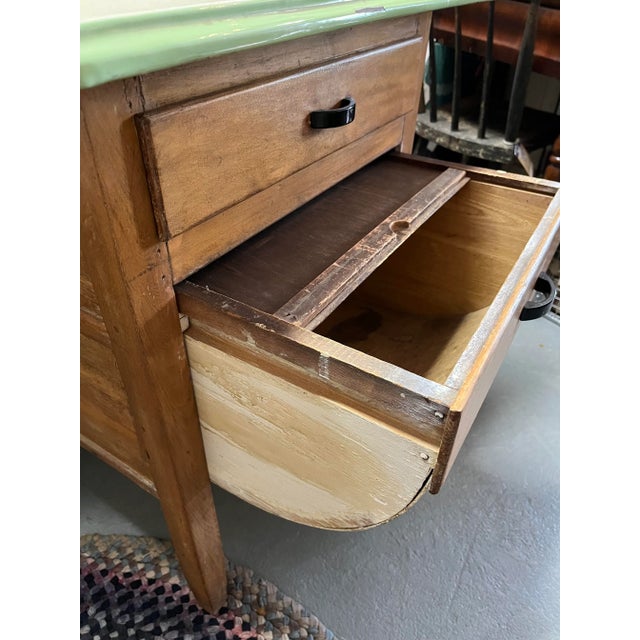Antique 20th Century Cream & Green Possum Belly Table For Sale - Image 4 of 7