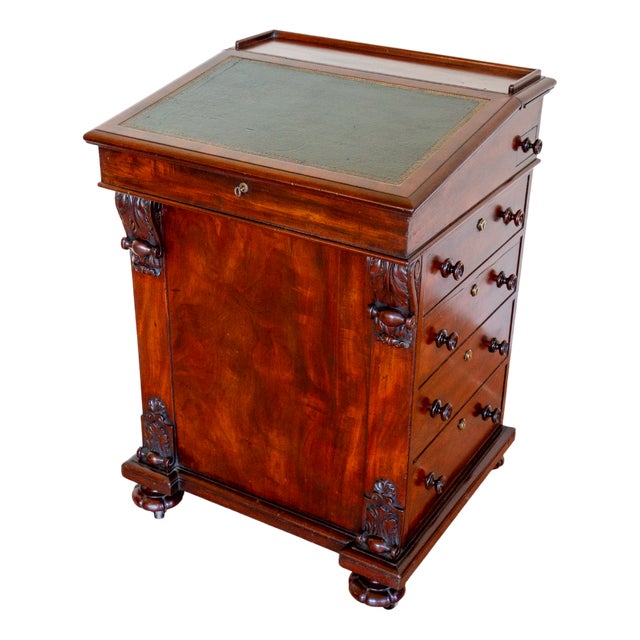 Regency Davenport Desk in Flame Mahogany by William Freeman, 1830s For Sale