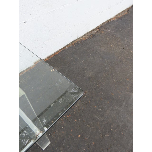 Hollywood Regency Lucite Acrylic Glass Top Pair of Side Tables 6592 For Sale - Image 11 of 18