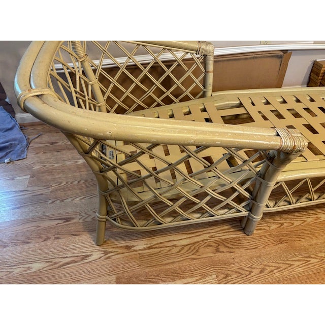 1960s FIcks Reed Hollywood Regency Rattan Chaise Loung For Sale - Image 5 of 6