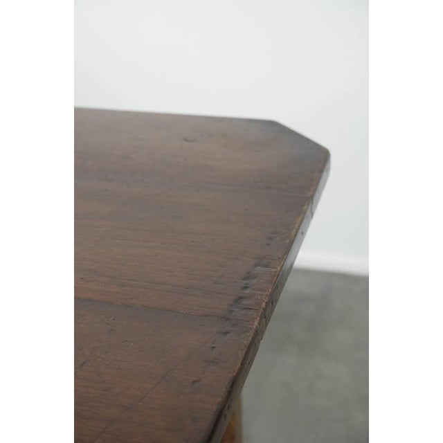 Antique Early 19th Century French Dining Table in Oak For Sale - Image 11 of 16