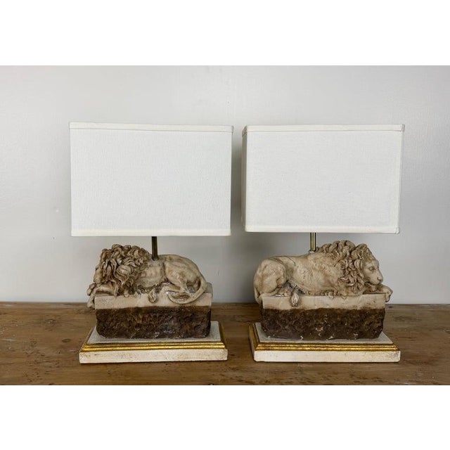Mid 20th Century Pair of Neoclassical Recumbent Lion Table Lamps - After Canova For Sale - Image 5 of 15