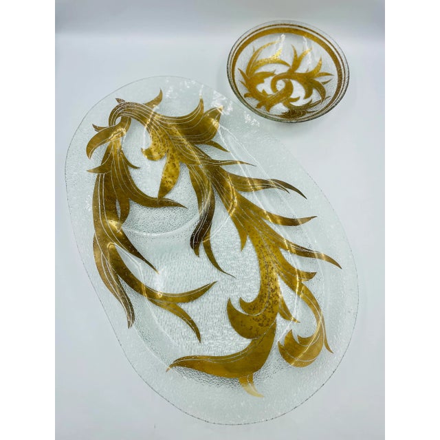 Vintage Dorothy Thorpe "Gold Scroll" Motif Oblong Textured Glass Tray & Corresponding Bowl- 2 Pieces For Sale - Image 11 of 11