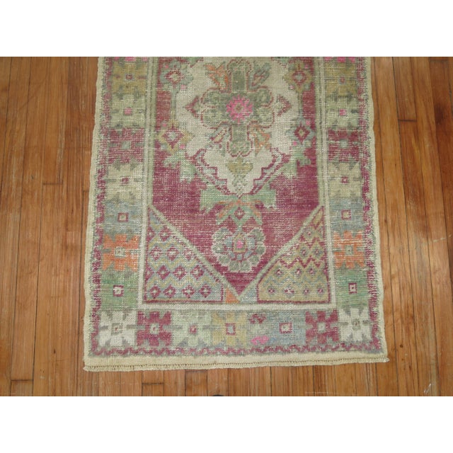 Lavender 20th Century Zabihi Collection Lavender Turkish Scatter Size Rugs - A Pair - 2'9" x 4'8" For Sale - Image 8 of 8