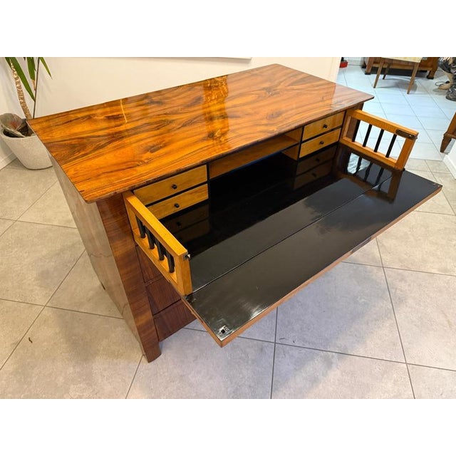 Antique Biedermeier Writing Desk in Walnut For Sale - Image 15 of 18