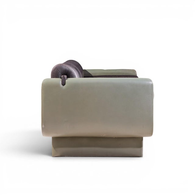 Gray Vladimir Kagan for American Leather Group Mid Century Matinee Sofa For Sale - Image 8 of 10