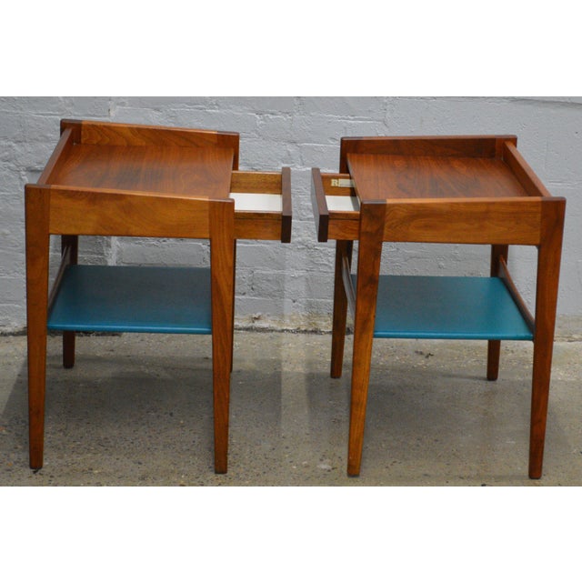 Brown 1960s Jens Risom Design Walnut Wood Leather Side End Tables a Pair 2 For Sale - Image 8 of 16