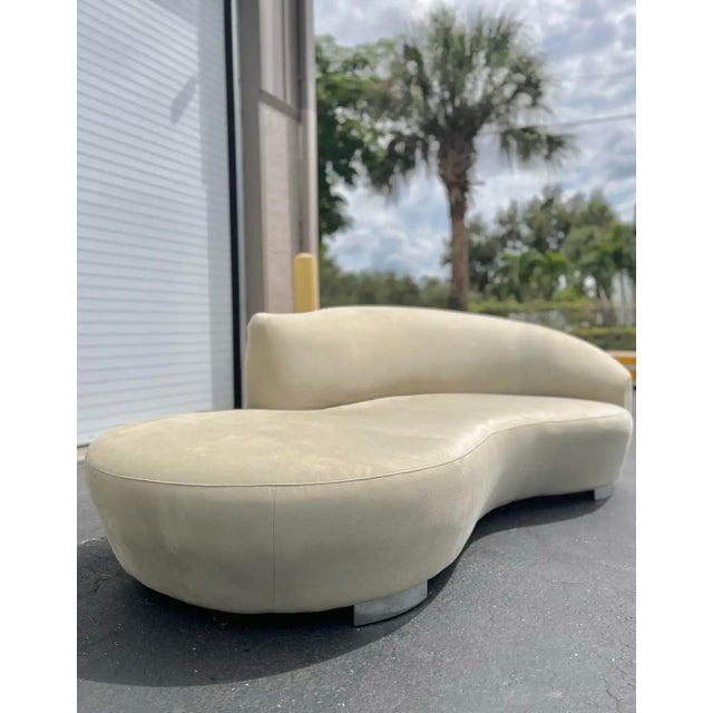 Vladimir Kagan Vintage Modern Cloud Sofa in Soft Sage | Vladimir Kagan for Wieman Style For Sale - Image 4 of 12