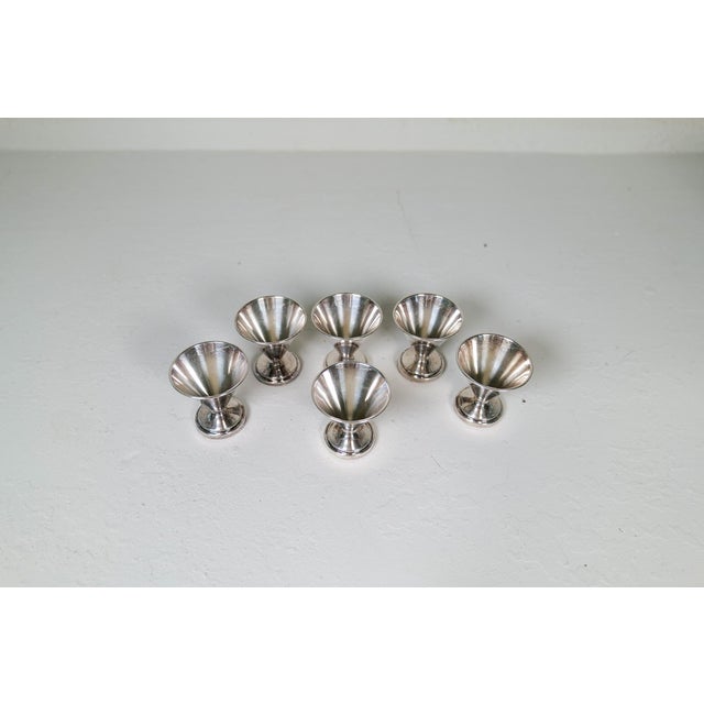 Art Deco Cocktail Shaker with Small Glasses from Folke Arström, 1930s, Set of 7 For Sale - Image 13 of 14