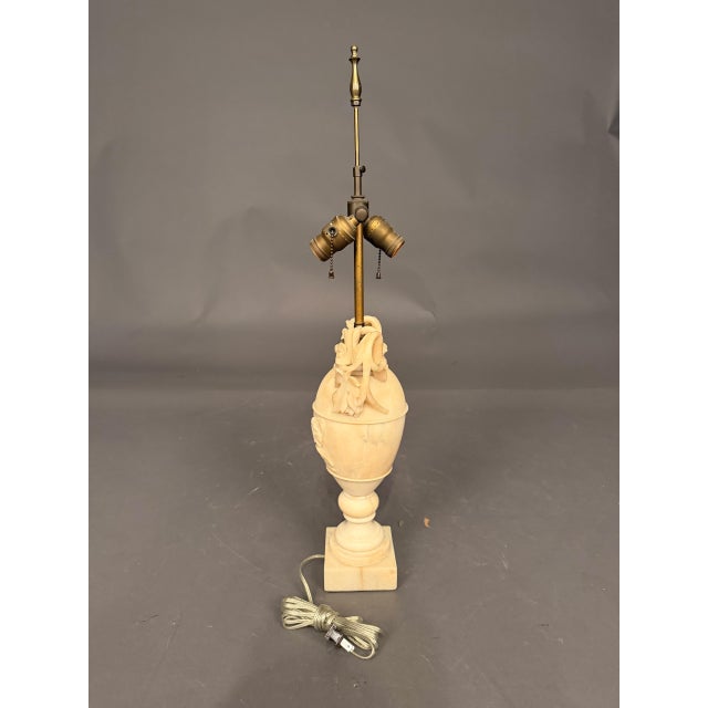 19th Century French Hand-Carved Marble Table Lamp With Floral & Grape Vine Motifs For Sale In Indianapolis - Image 6 of 16