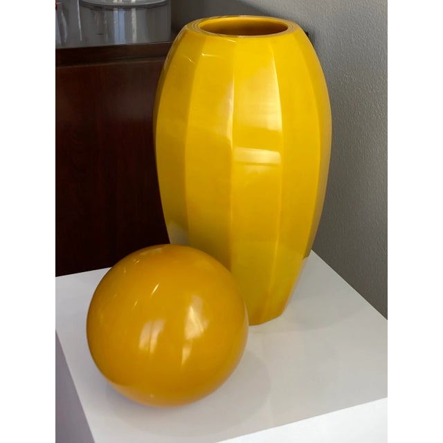 Robert Kuo Robert Kuo Imperial Yellow 12-Facet Peking Vase Signed by Robert Kuo For Sale - Image 4 of 4
