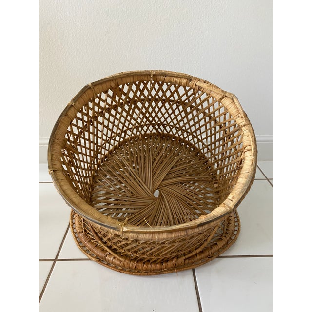 Vintage 1970s Rattan Barrel Chair Plant Stand For Sale In Miami - Image 6 of 10