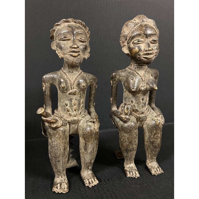 African Pair of African Tribal Art Benin Bronze Royal Statue For Sale - Image 3 of 11