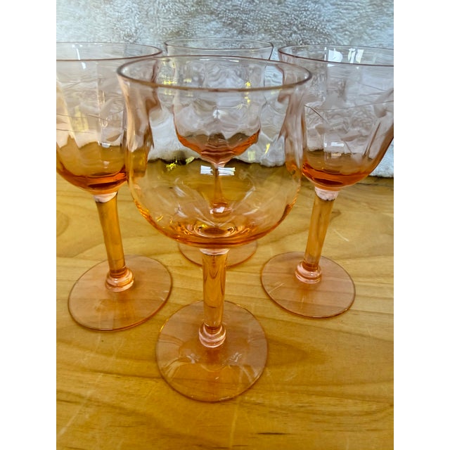 Art Deco 1920"s Art Deco Cognac Depression Glass. Beautifully Etched - Set of 4 For Sale - Image 3 of 5