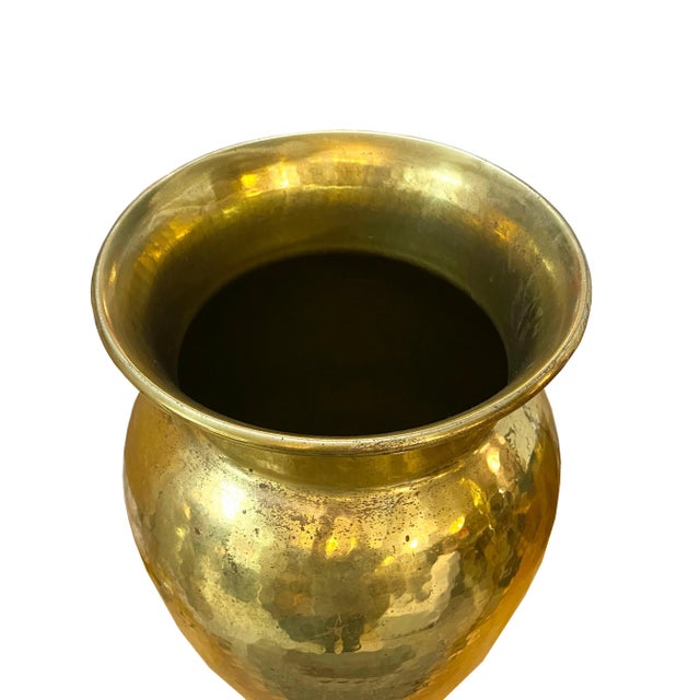 1960s Italian Designed Hammered Gilt Brass Umbrella Stand, 1960s For Sale - Image 5 of 7