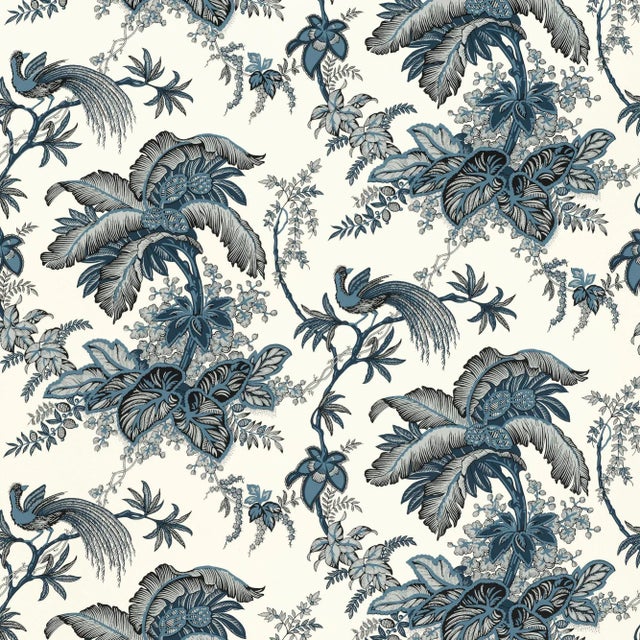 Contemporary Schumacher Coconut Grove Wallpaper in Lapis - Sample For Sale - Image 3 of 3