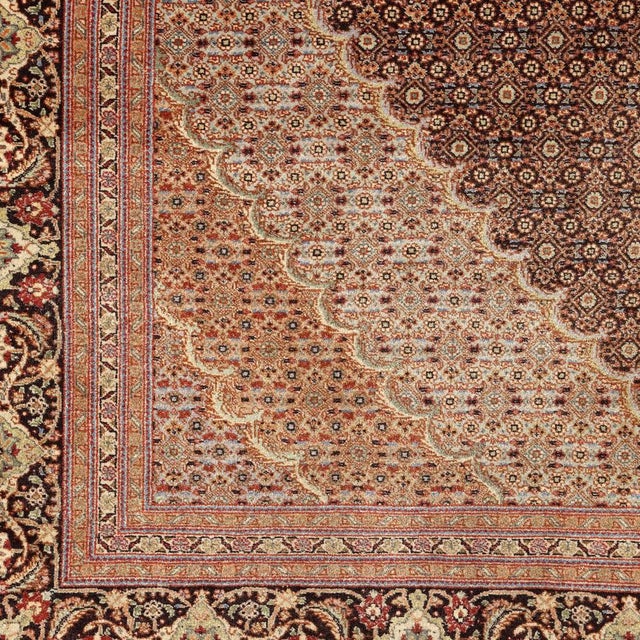 Tabriz Rug in Wool For Sale - Image 5 of 12