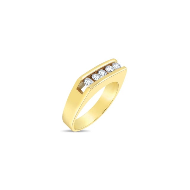 Contemporary Five Stone Diamond Wedding Band, Size 8 For Sale - Image 3 of 5